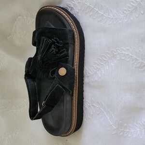 Xuimanqi  Black Suede Tassel Sands Eu Size 39 US 7